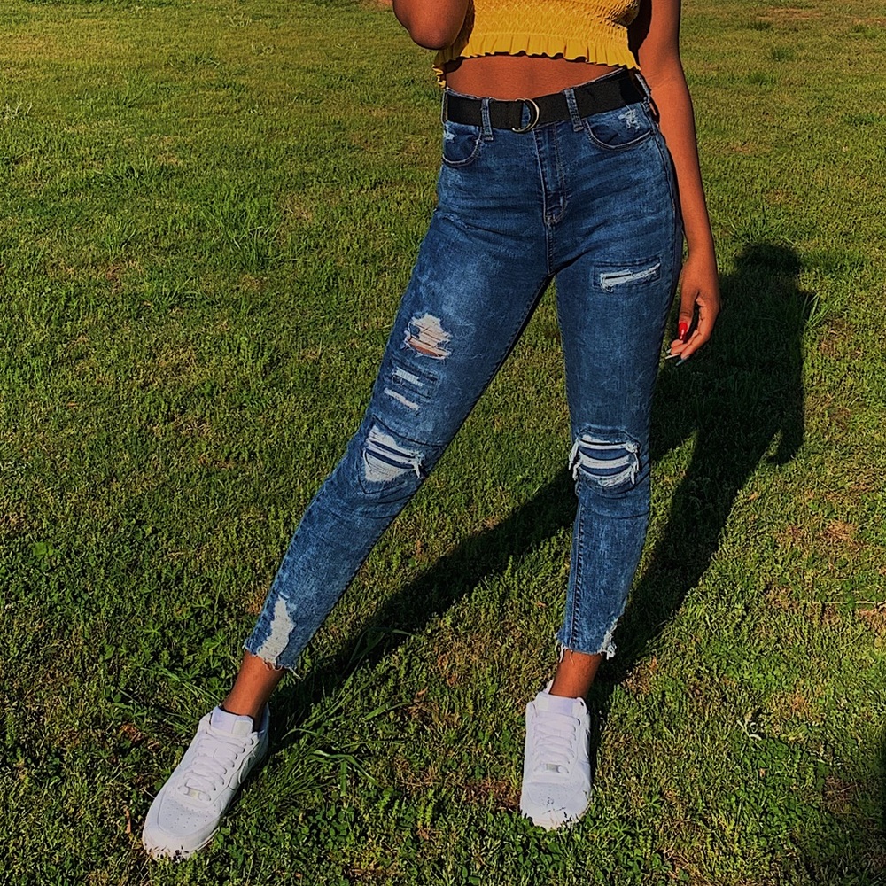 High waisted skinny jeans